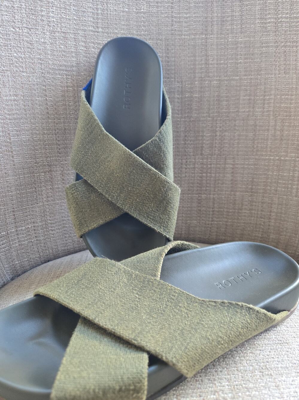 Size 7 Green Rothy Weekend Slides RARE